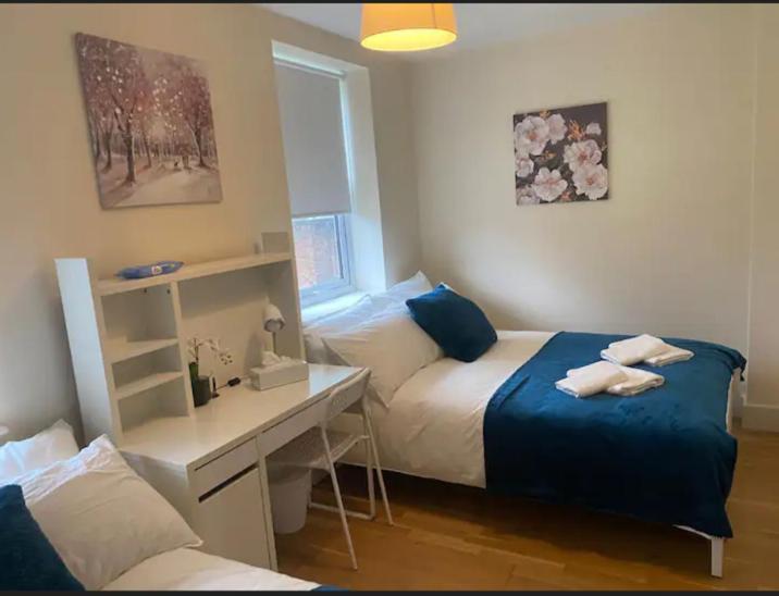Cosy Private Rooms In Euston Square, Central Londra Exterior foto
