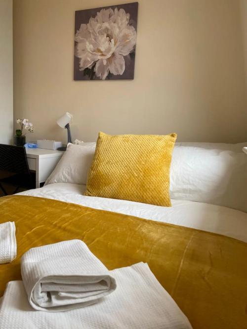 Cosy Private Rooms In Euston Square, Central Londra Exterior foto